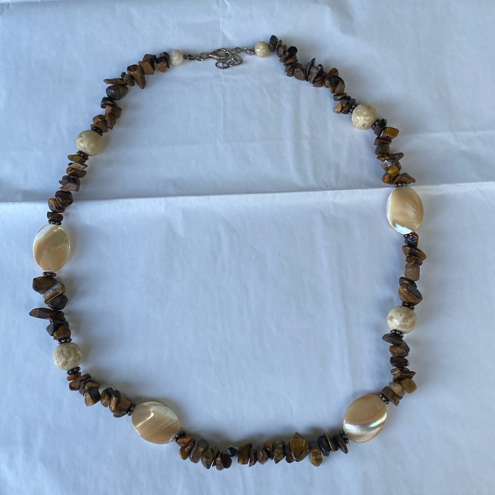 Beautiful brown and caramel rock beaded silver detailed necklace